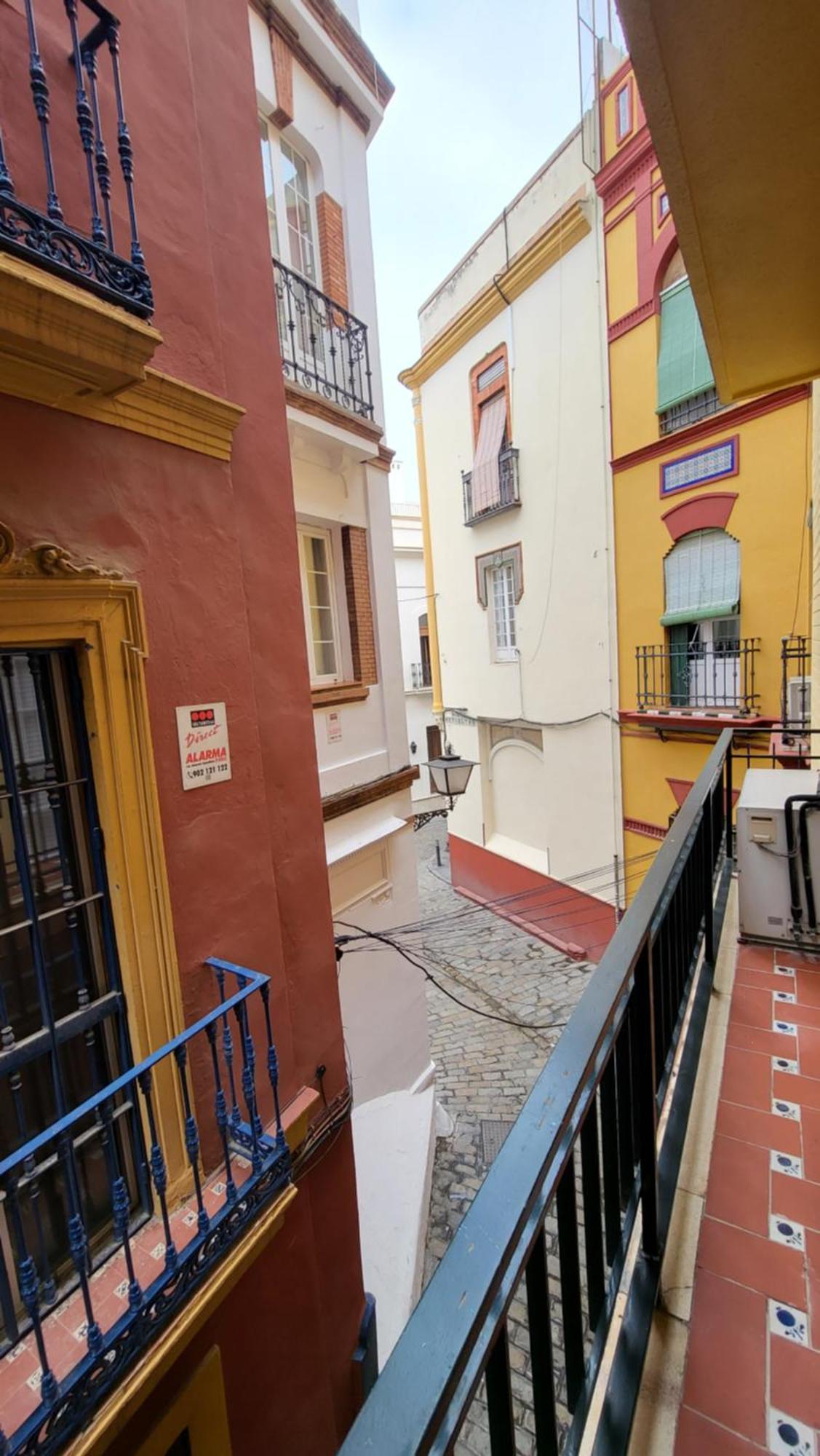 Rentalsevilla En La Plaza Del Salvador Luaran gambar